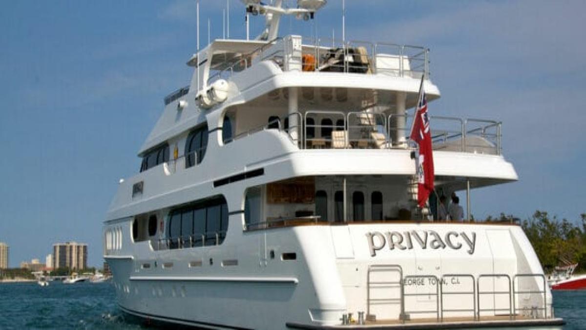 tiger woods' yacht for sale